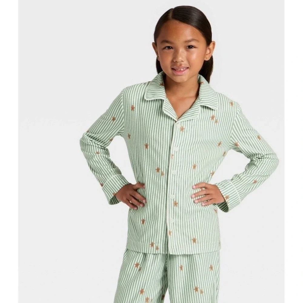 Kids Size‎ 8 holiday Christmas pajamas Set Gingerbread Wondershop